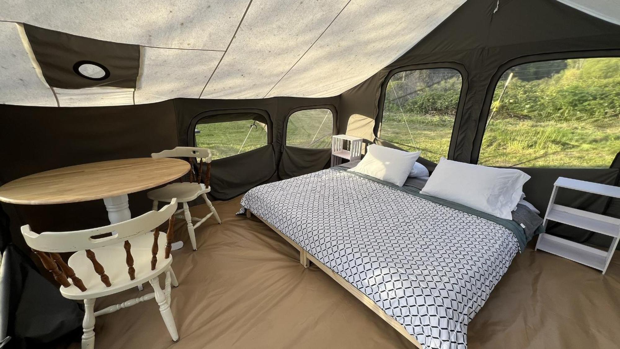 Glamping Tent On The River Кламат Экстерьер фото
